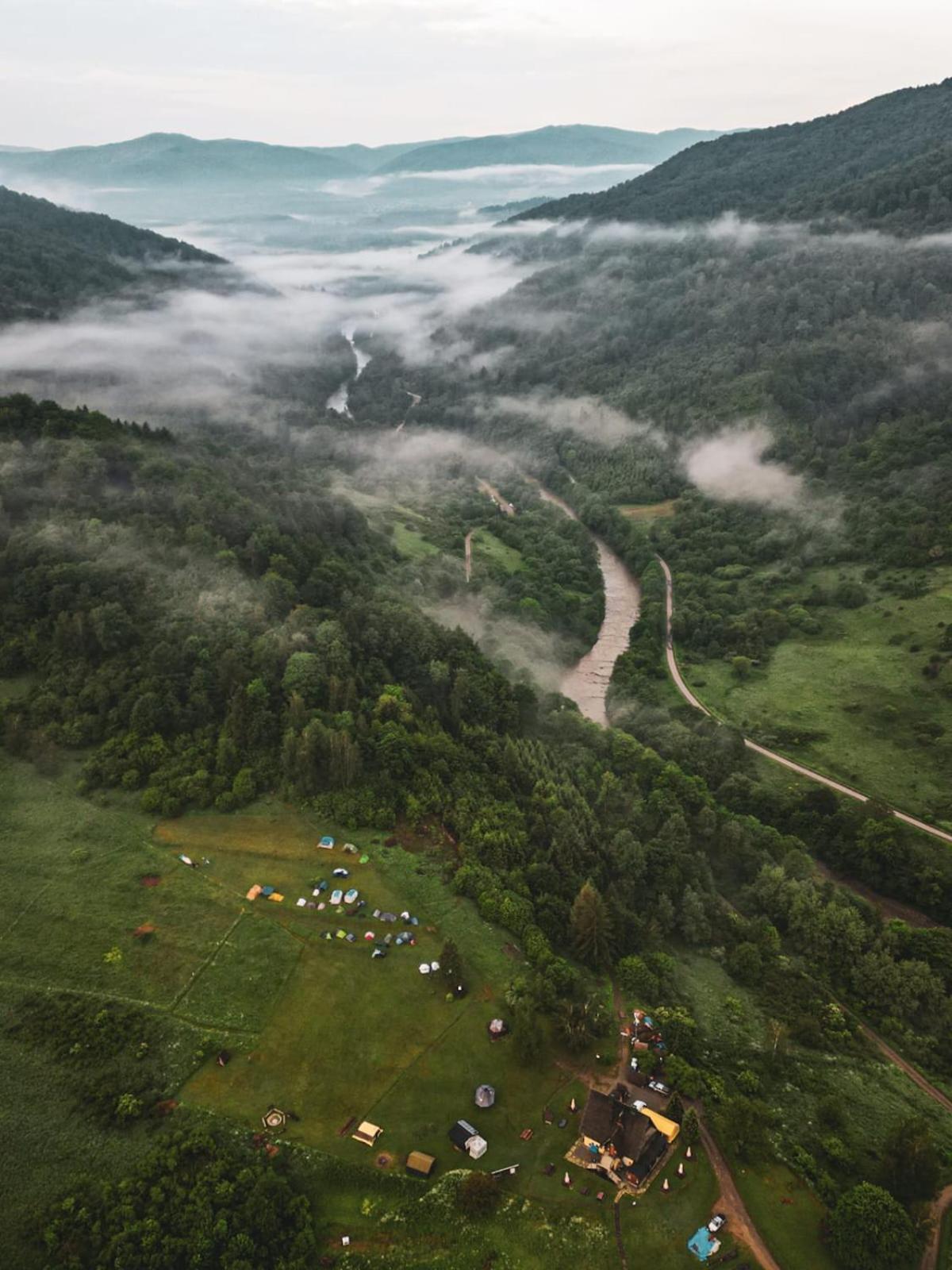 Bacowka Pttk Jaworzec Pansiyon Wetlina Dış mekan fotoğraf